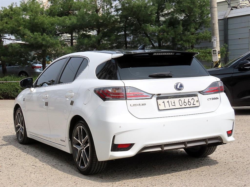 Lexus CT - Vista 3