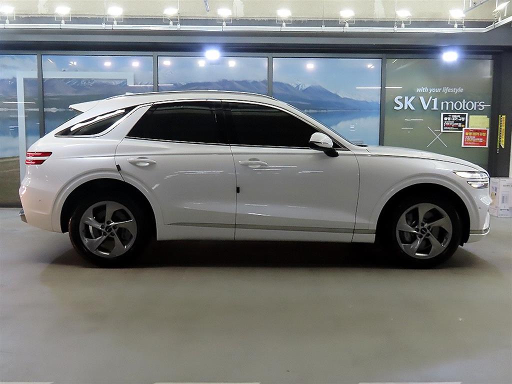 Genesis GV70 - Vista 3