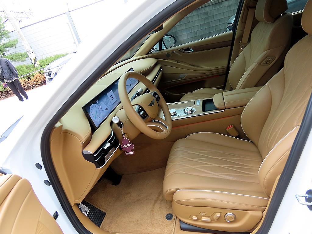 Genesis G80 - Vista 5