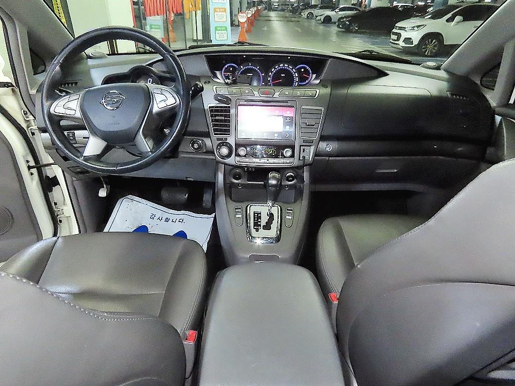 Ssangyong Korando - Vista 10