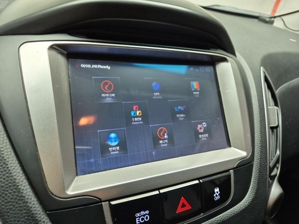 HYUNDAI Tucson 2012 Blanco - Importación desde Corea - HF Imports Iquique - Foto 13