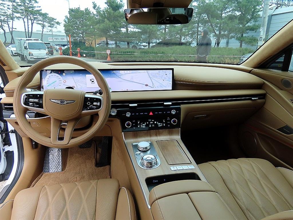 Genesis G80 - Vista 7