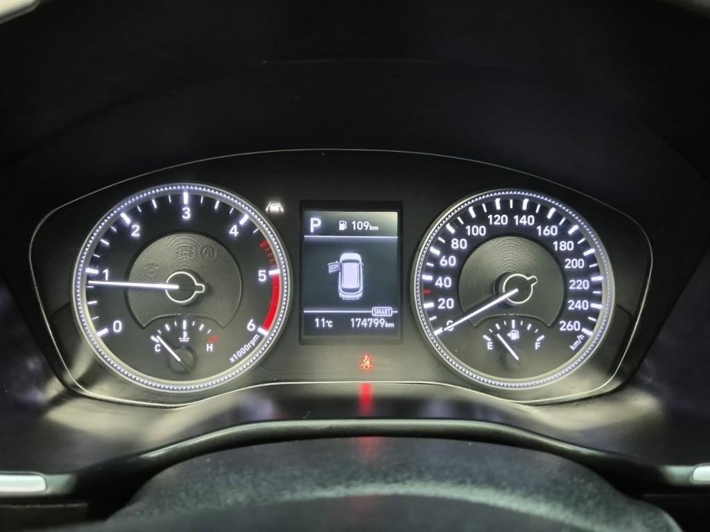 HYUNDAI Santa Fe - Vista 6