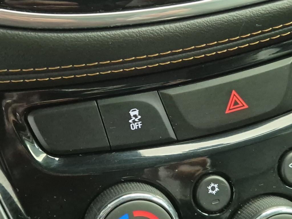 Chevrolet Trax 2020 Negro - Importación desde Corea - HF Imports Iquique - Foto 18