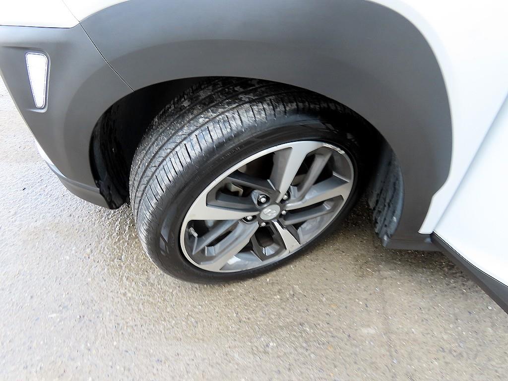 HYUNDAI Kona 2018 Blanco - Importación desde Corea - HF Imports Iquique - Foto 18