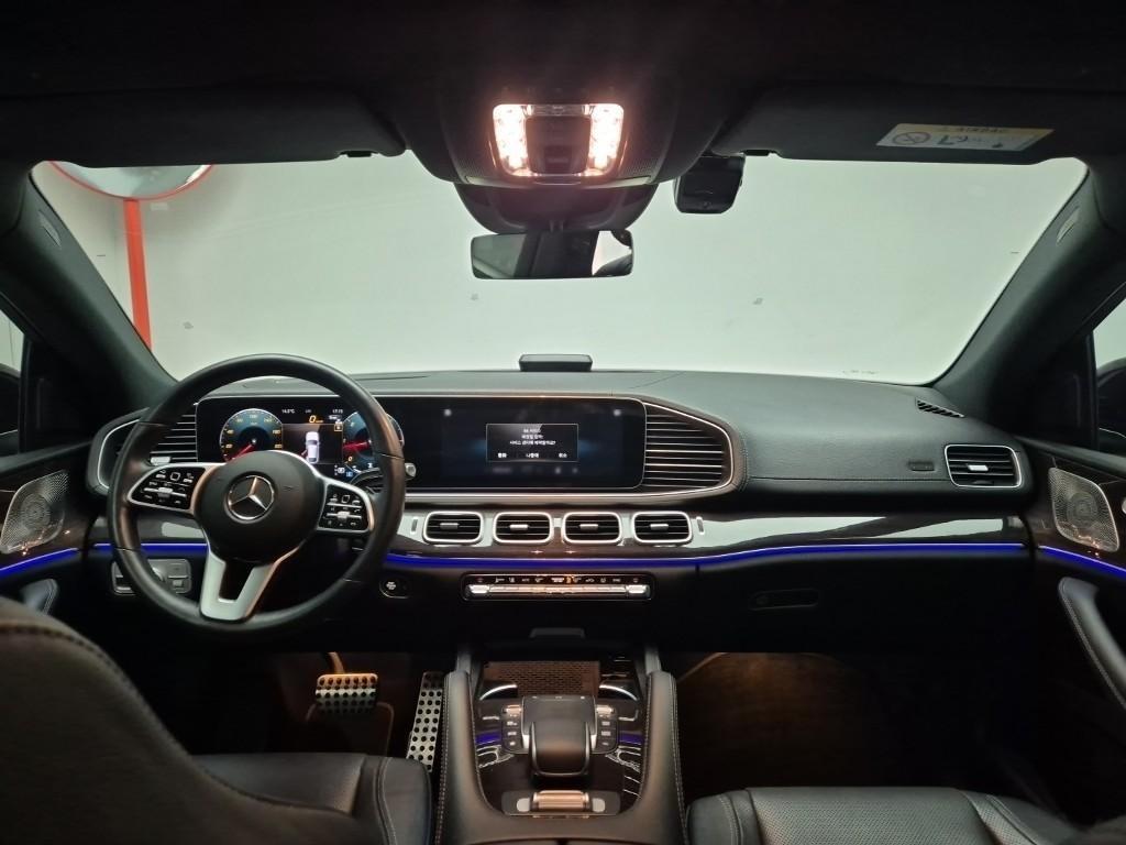 Mercedes Benz GLE Class - Vista 7