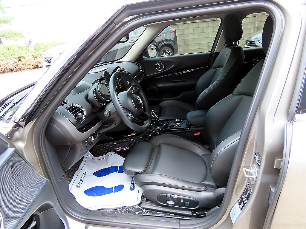 Mini Clubman - Vista 5