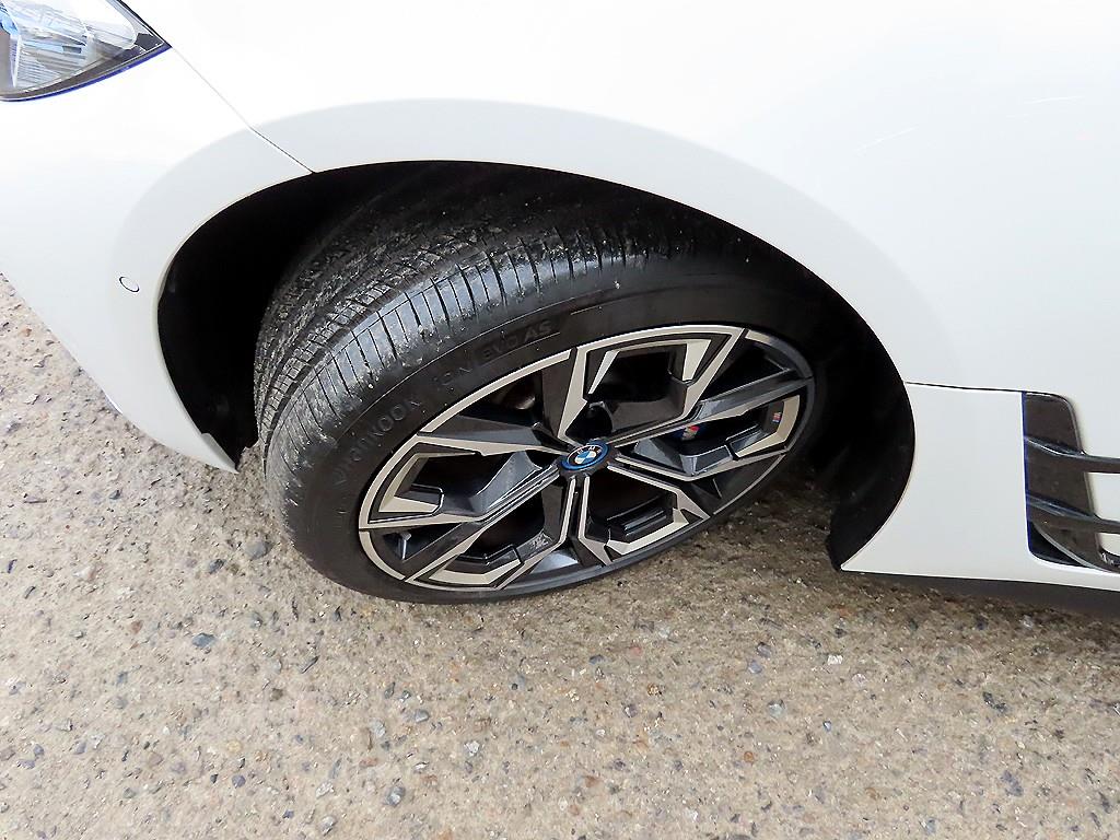 BMW i4 2022 Blanco - Importación desde Corea - HF Imports Iquique - Foto 20