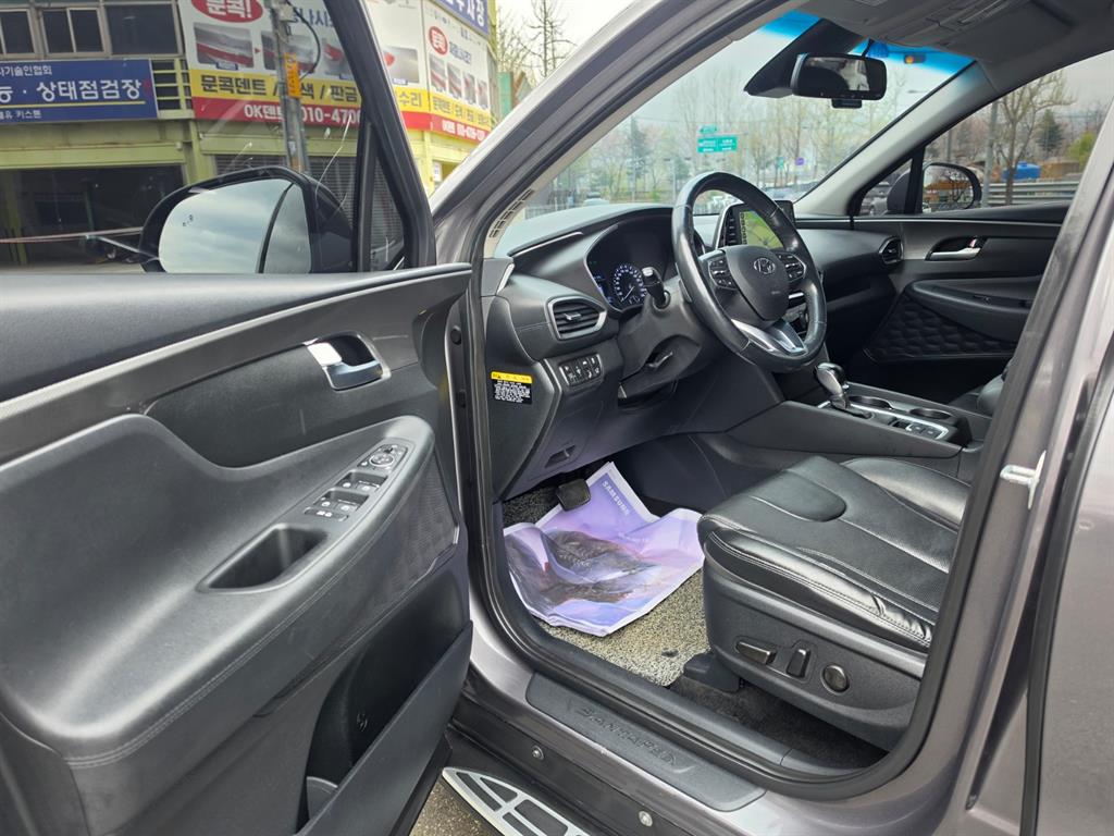 HYUNDAI Santa Fe - Vista 9