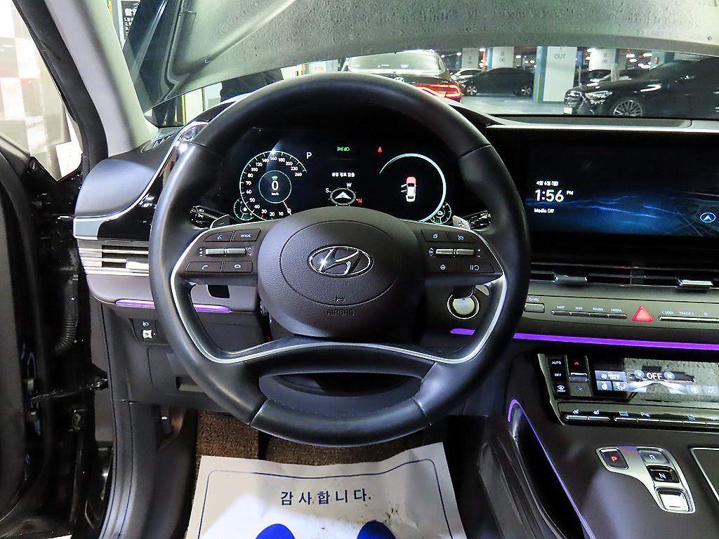 HYUNDAI Grandeur - Vista 8