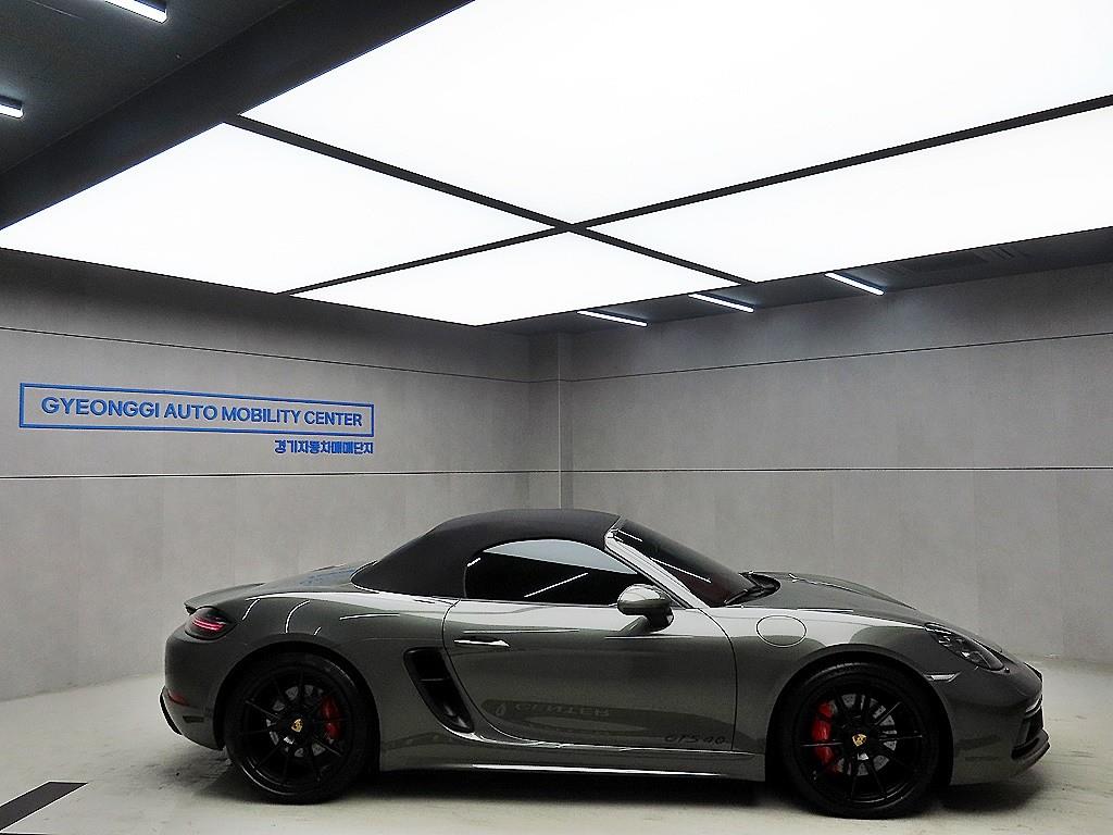 Porsche 718 - Vista 2