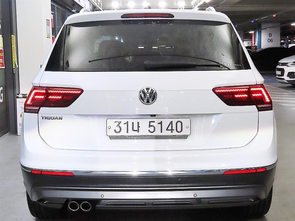 Volkswagen Tiguan - Vista 5