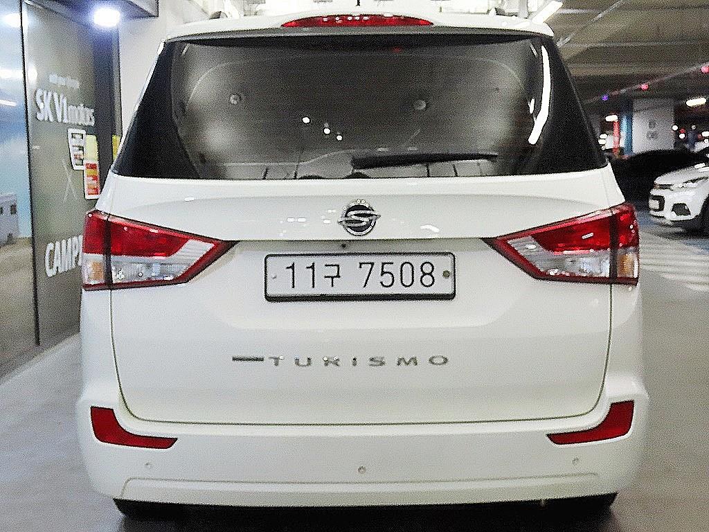 Ssangyong Korando - Vista 5