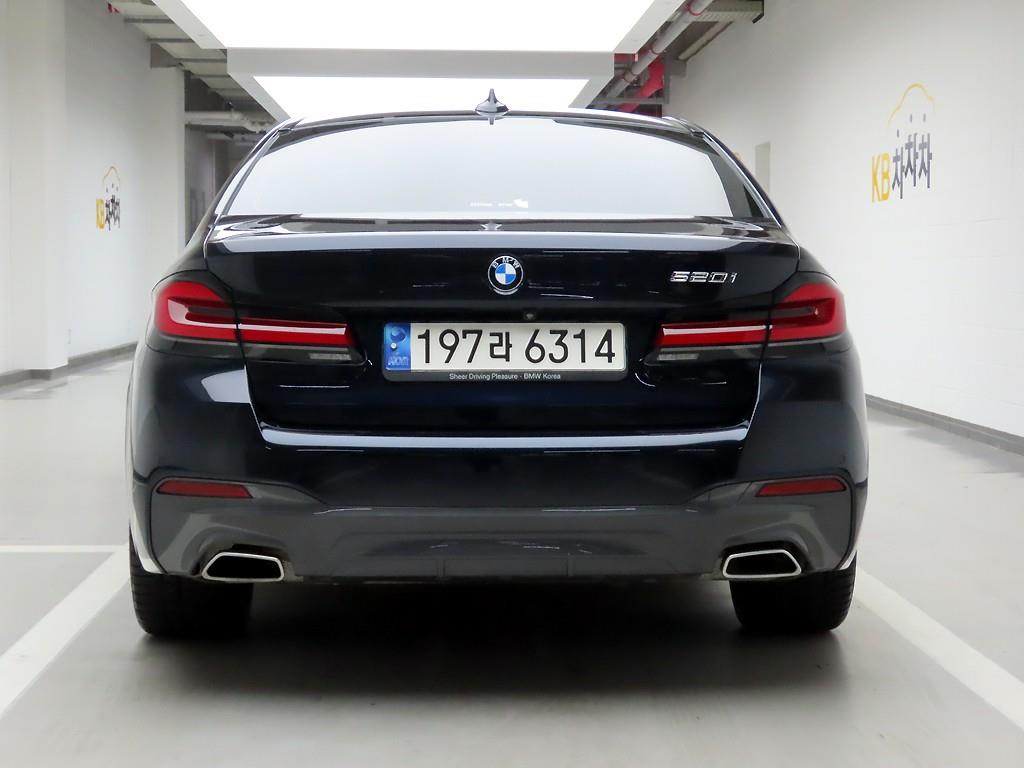 BMW 5 Series - Vista 3