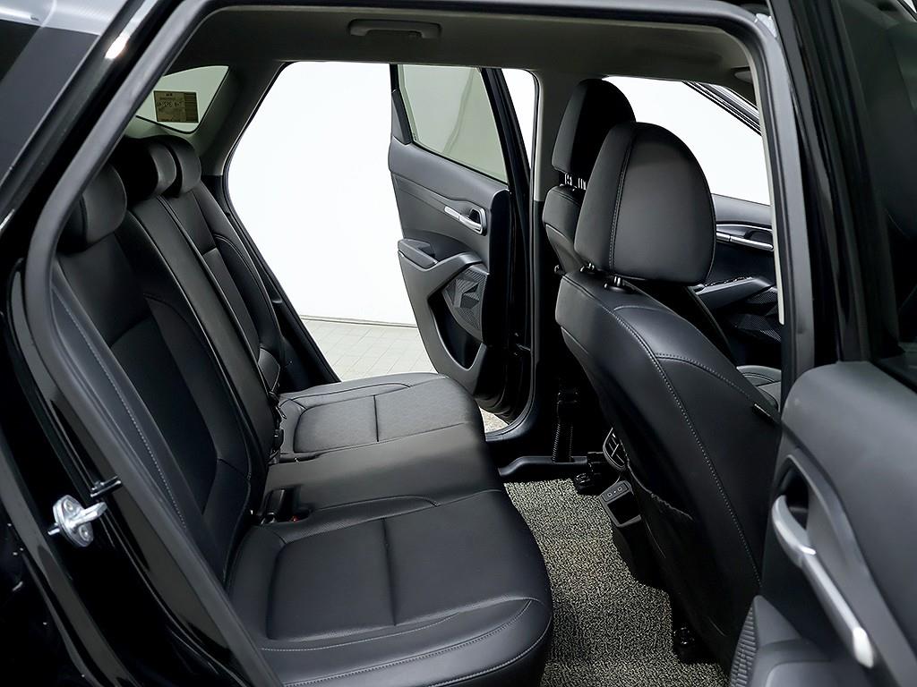 KIA Seltos 2023 Negro - Importación desde Corea - HF Imports Iquique - Foto 12