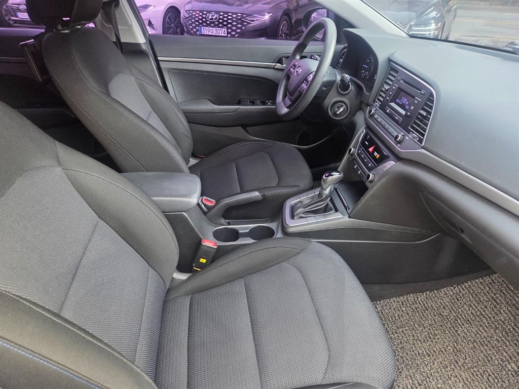 HYUNDAI Avante 2018 Gris - Importación desde Corea - HF Imports Iquique - Foto 15