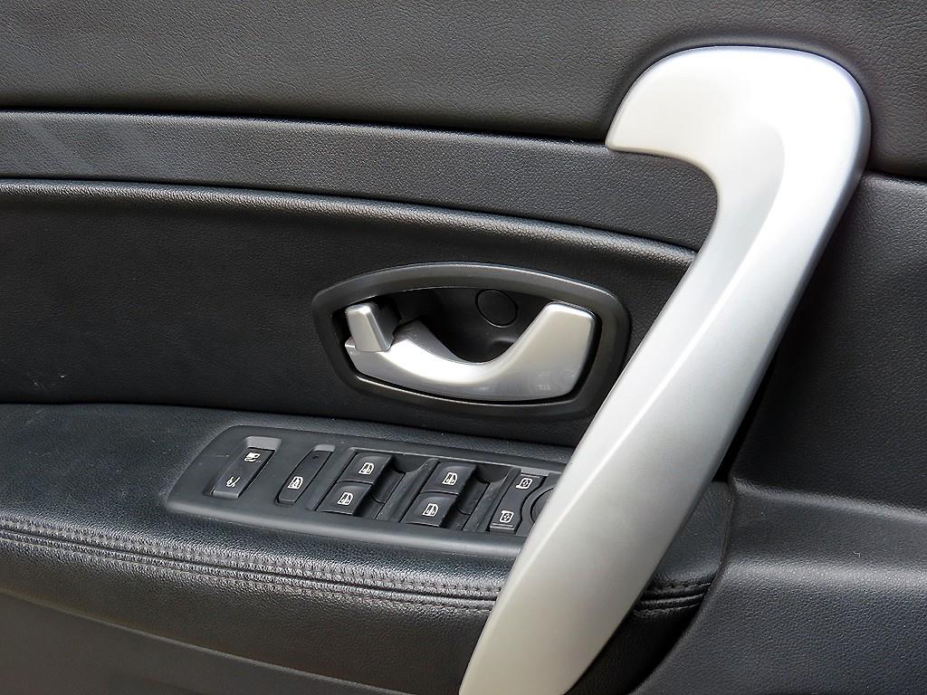 SAMSUNG SM5 - Vista 11