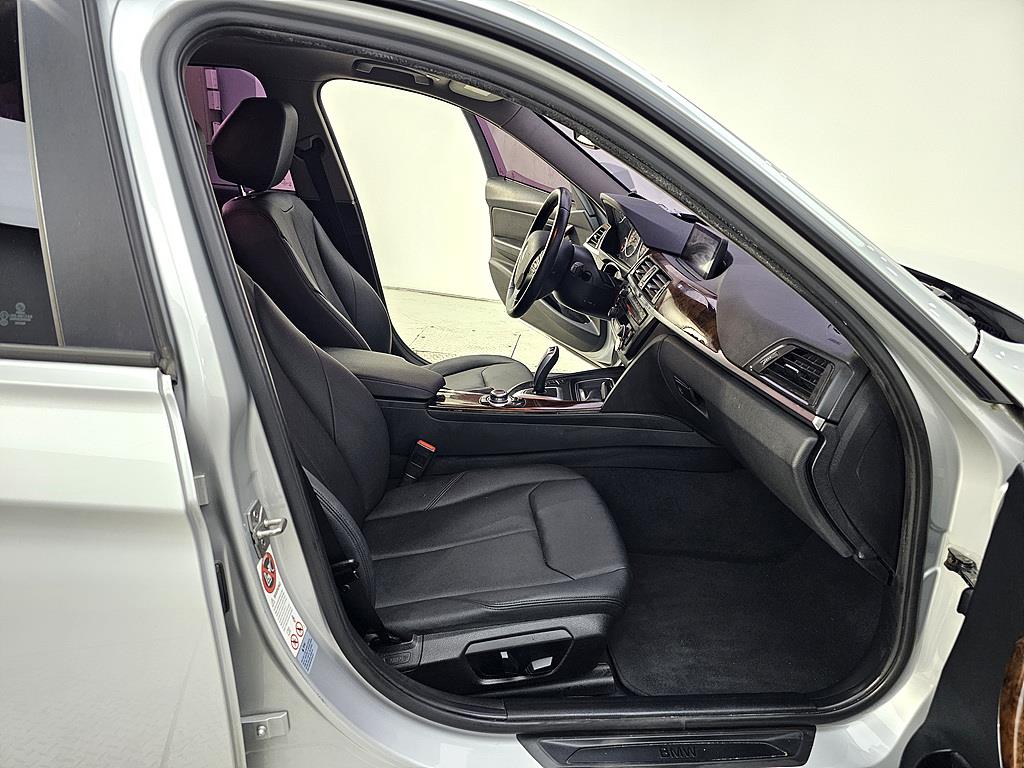 BMW 3 series - Vista 11