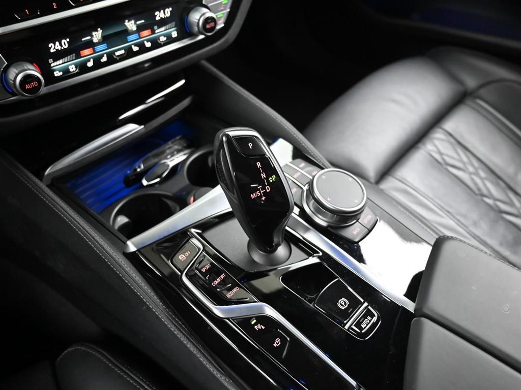 BMW 5 Series 2022 Negro - Importación desde Corea - HF Imports Iquique - Foto 9