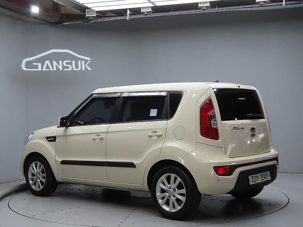 KIA Soul - Vista 5