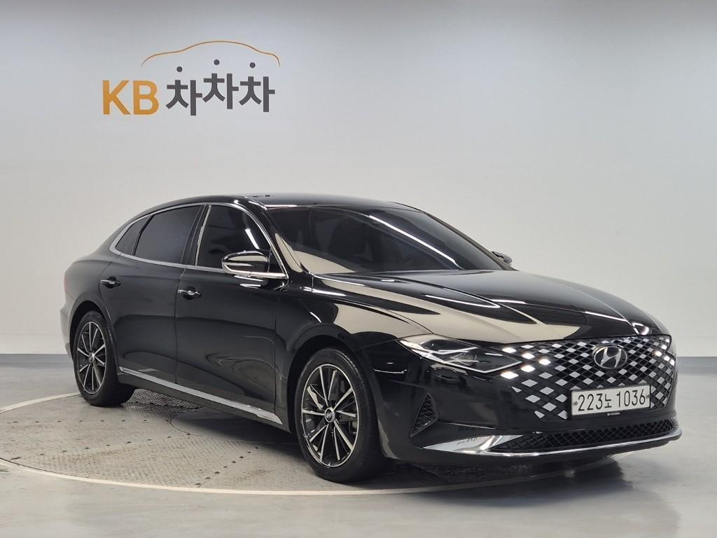 HYUNDAI Grandeur - Vista 4