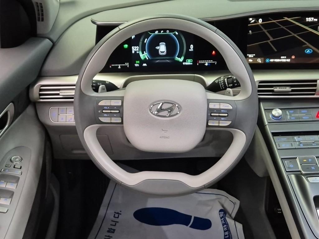 HYUNDAI Nexo - Vista 9