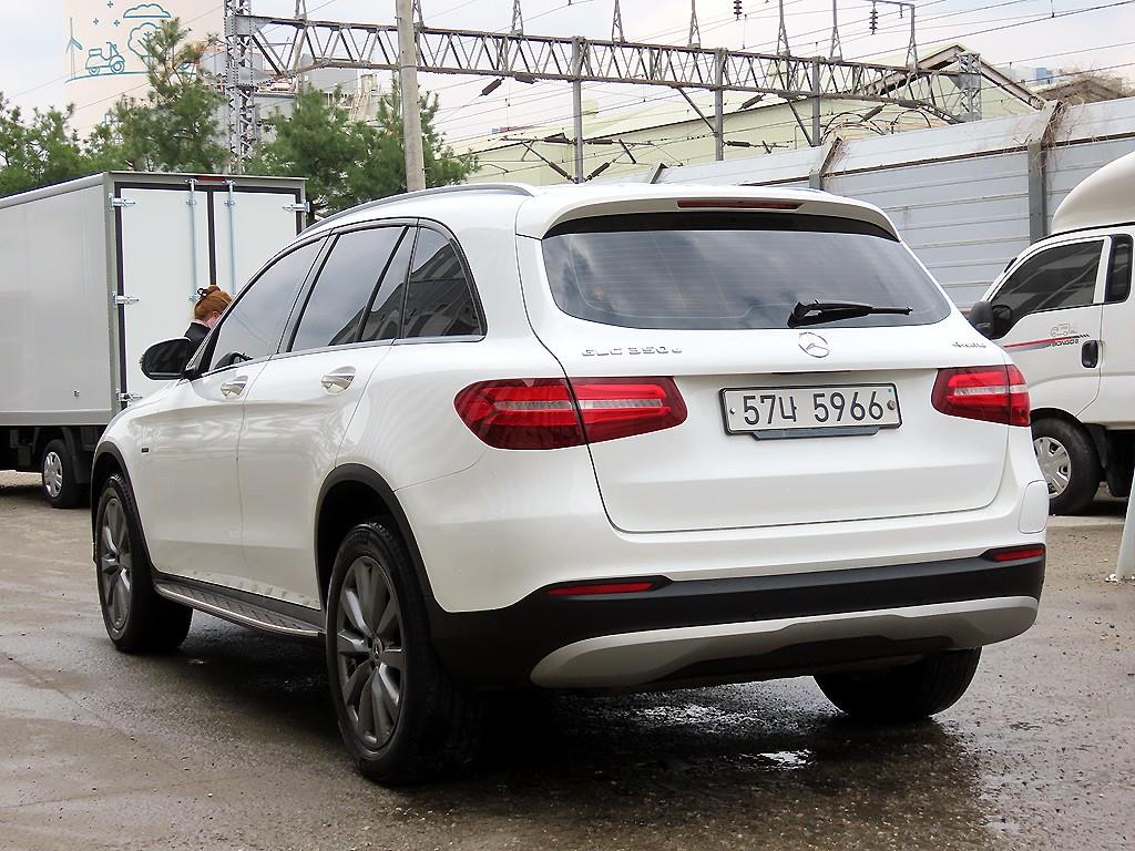Mercedes Benz GLC Class - Vista 3