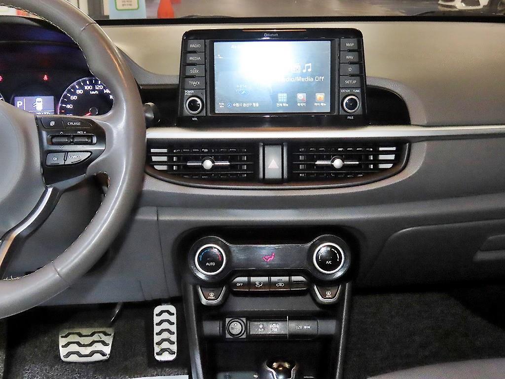 KIA Morning - Vista 11