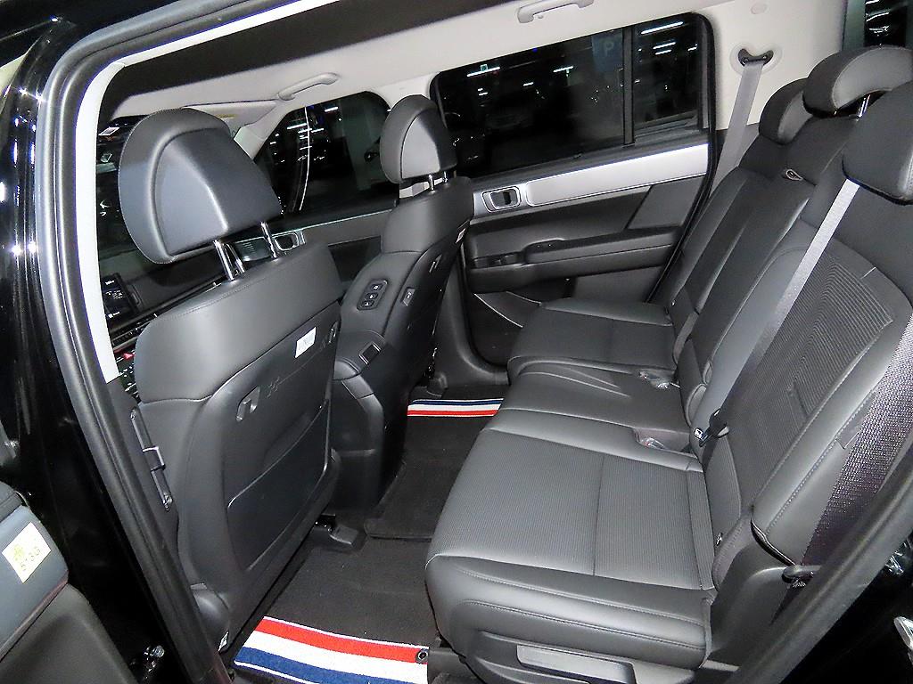 HYUNDAI Santa Fe - Vista 7