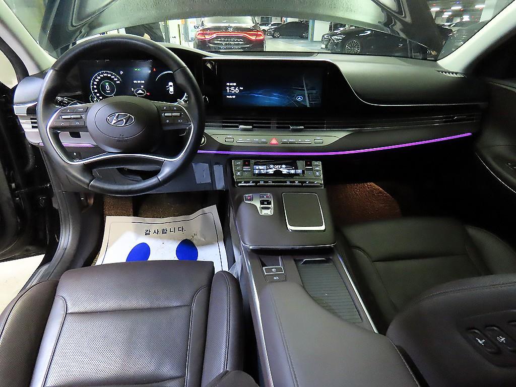 HYUNDAI Grandeur - Vista 10