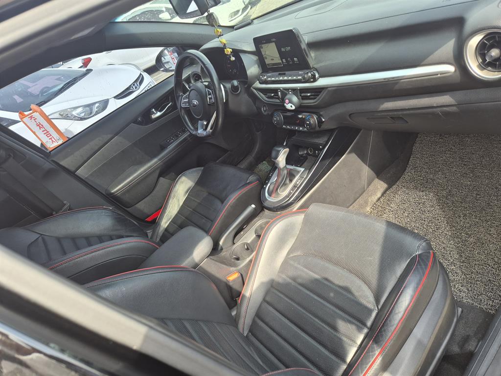 KIA K3 2020 Negro - Importación desde Corea - HF Imports Iquique - Foto 16