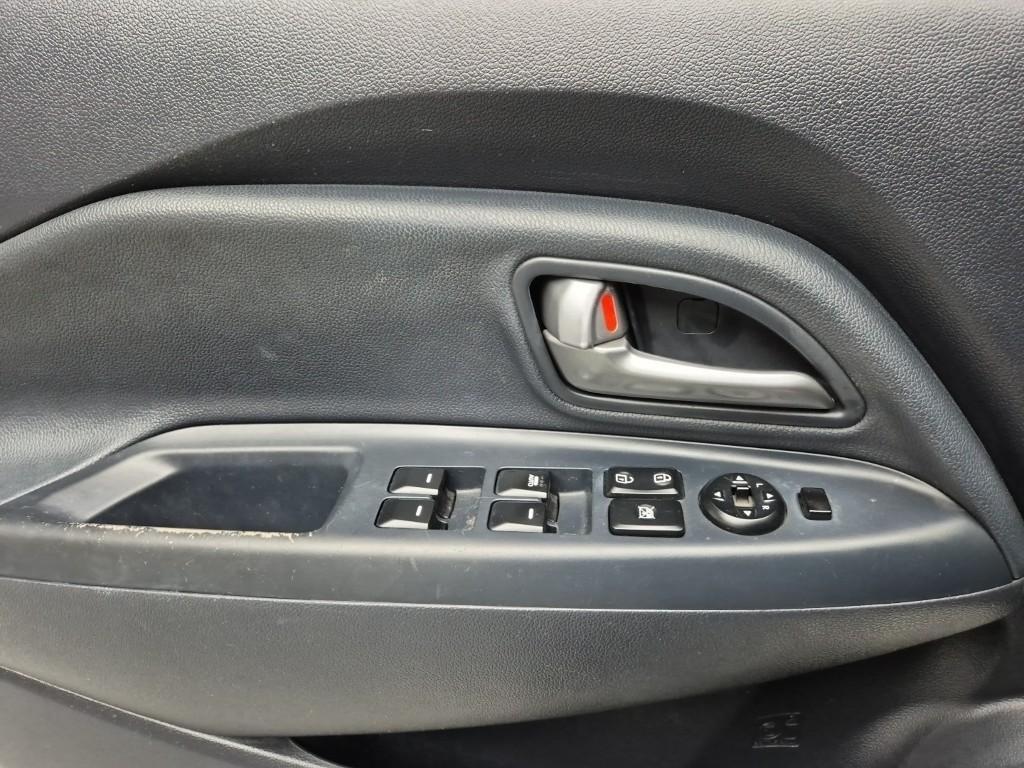 KIA Pride 2014 Blanco - Importación desde Corea - HF Imports Iquique - Foto 15