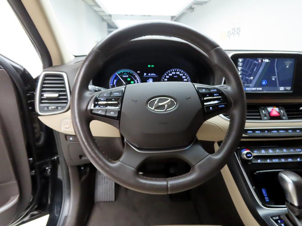 HYUNDAI Grandeur - Vista 7