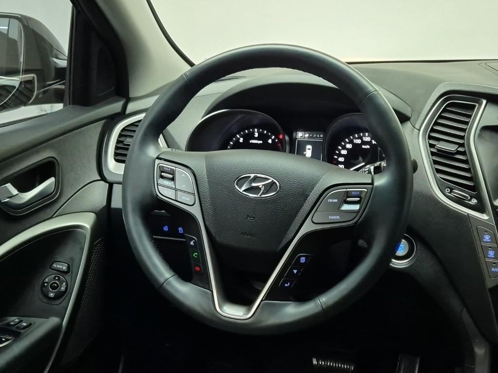 HYUNDAI Santa Fe - Vista 9