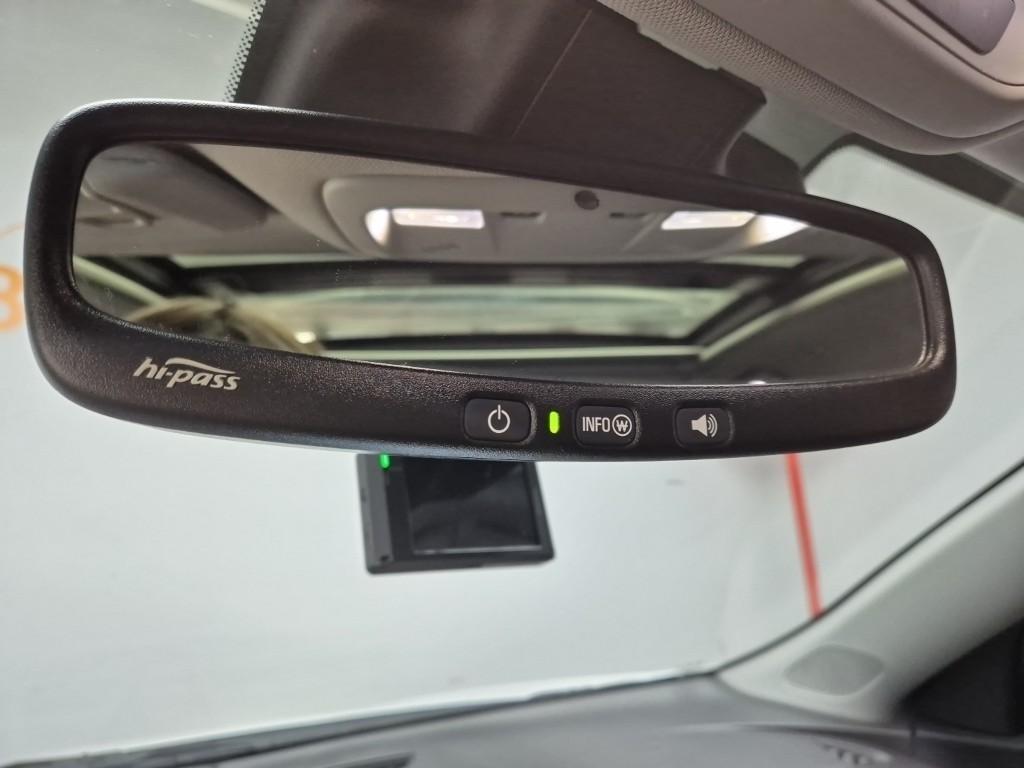 Chevrolet Malibu 2017 Blanco - Importación desde Corea - HF Imports Iquique - Foto 18