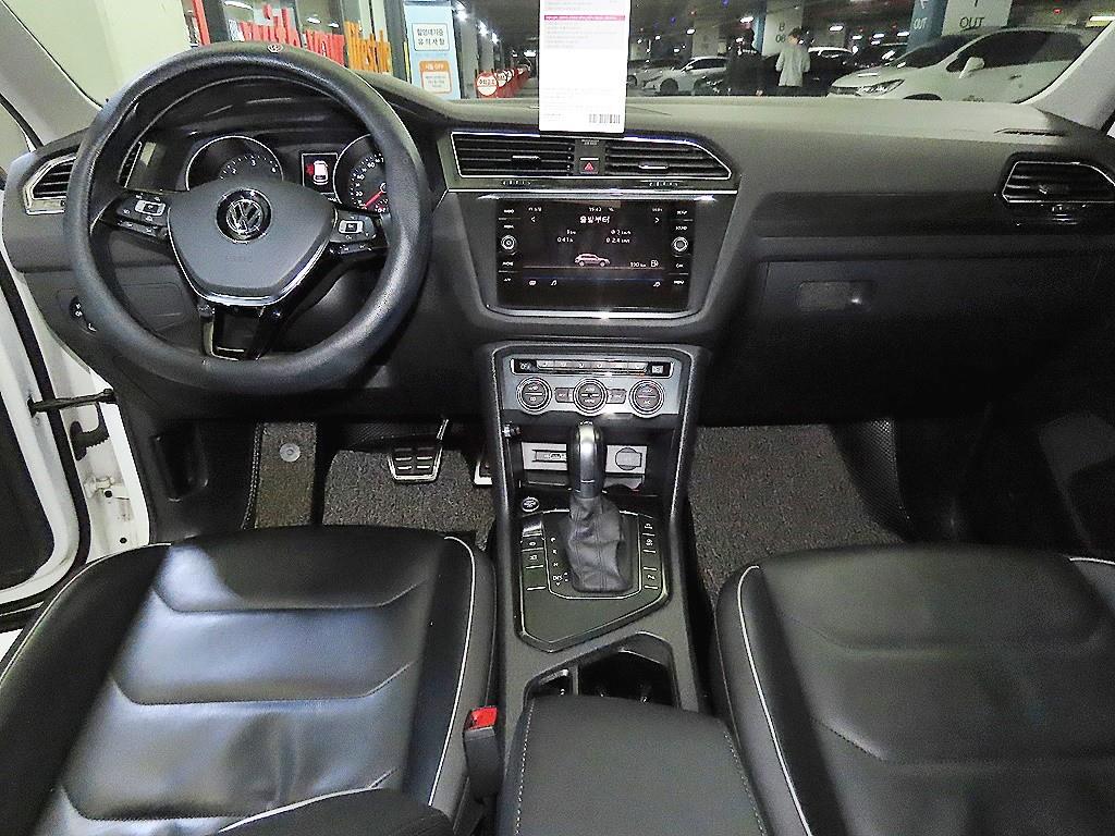 Volkswagen Tiguan - Vista 10