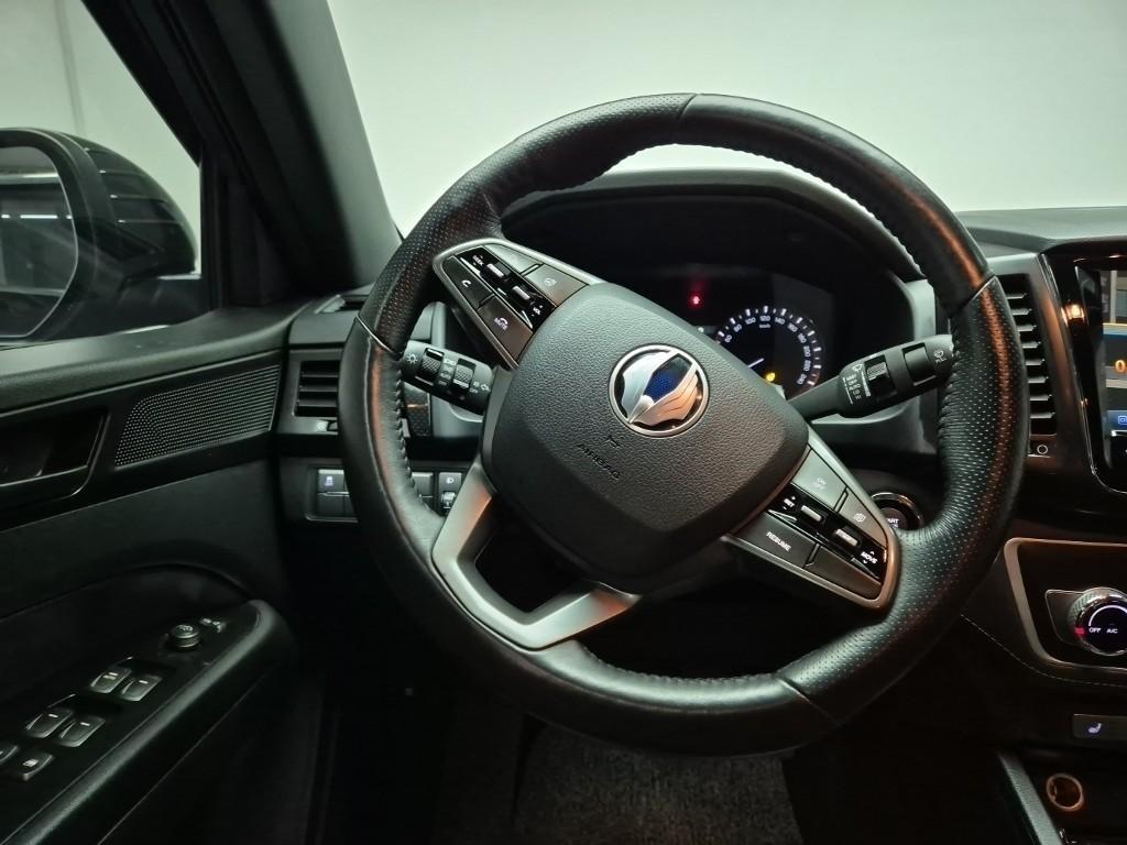 Ssangyong Rexton - Vista 9