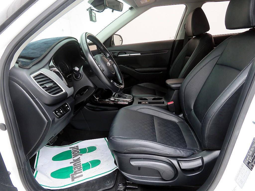 KIA Seltos - Vista 7