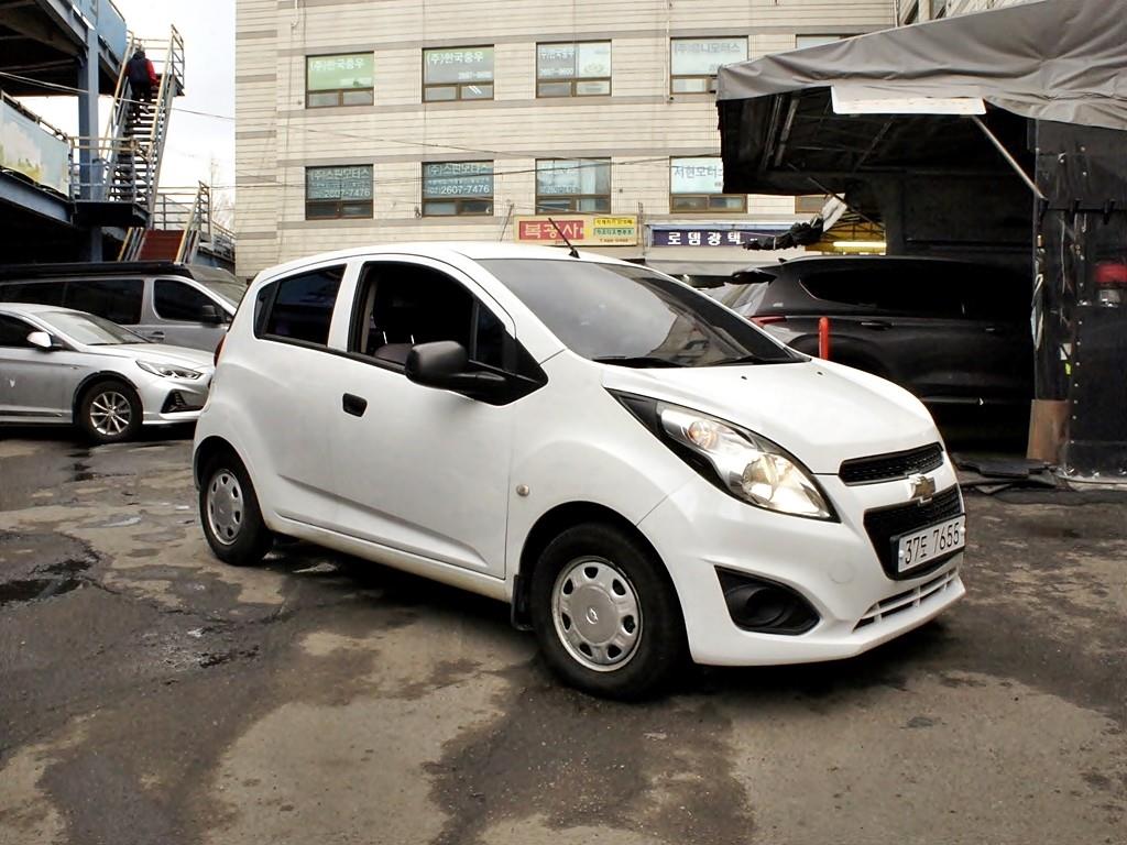 Chevrolet Spark - Vista 3