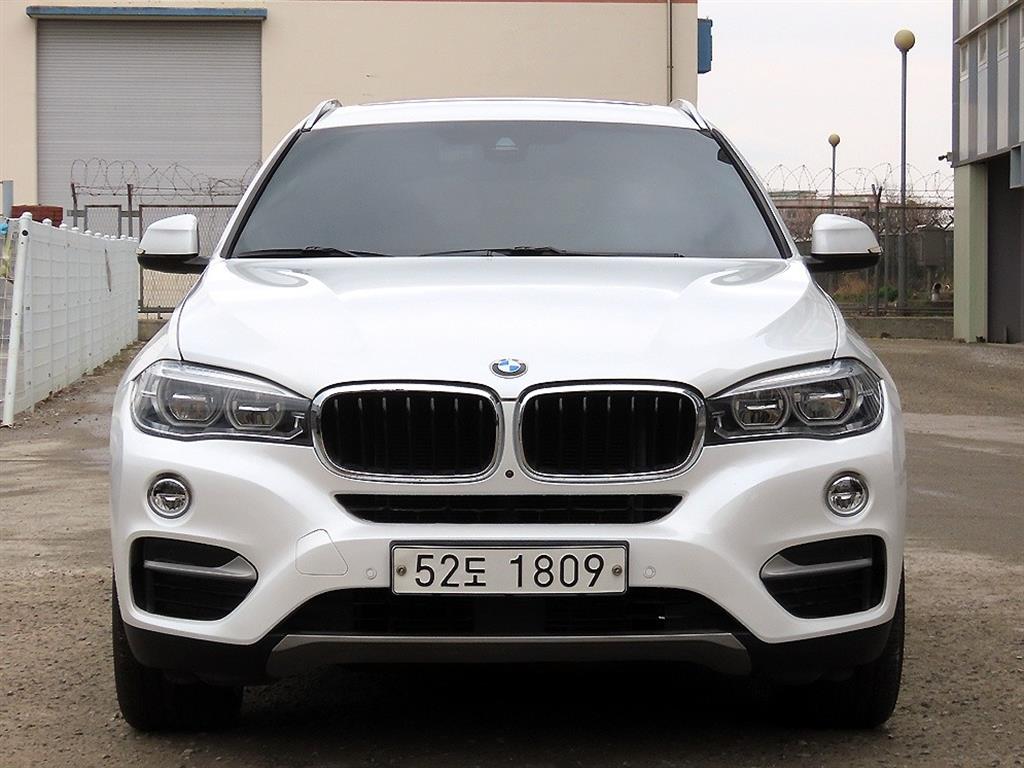 BMW X6 2018 Blanco - Importación desde Corea - HF Imports Iquique - Foto 1