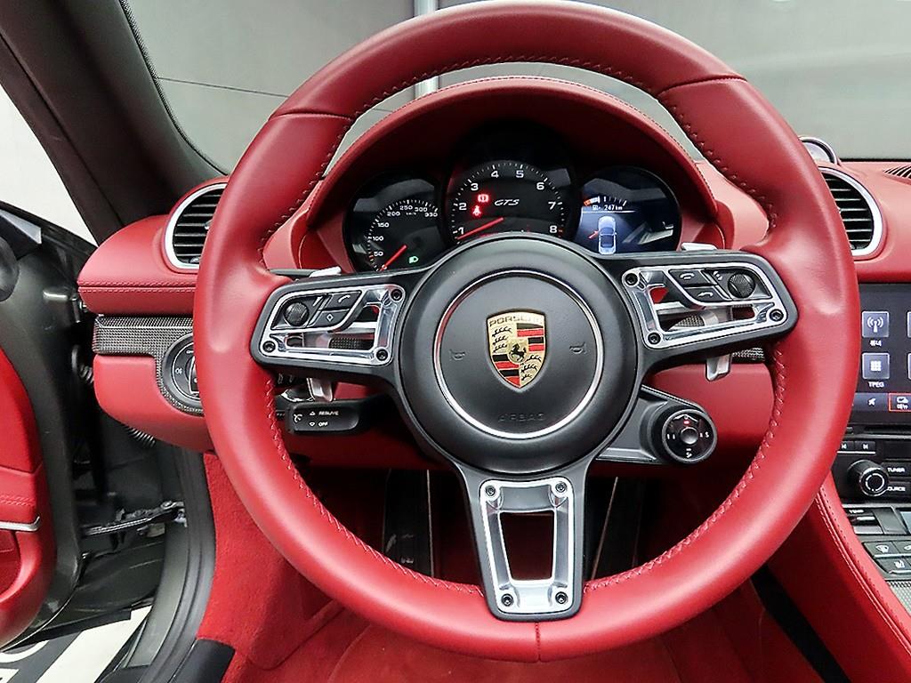 Porsche 718 - Vista 9