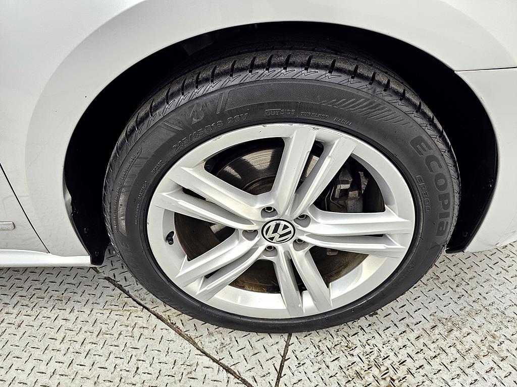 Volkswagen Passat 2015 Plateado - Importación desde Corea - HF Imports Iquique - Foto 20