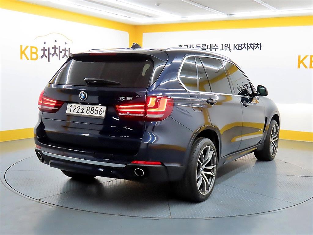 BMW X5 - Vista 4