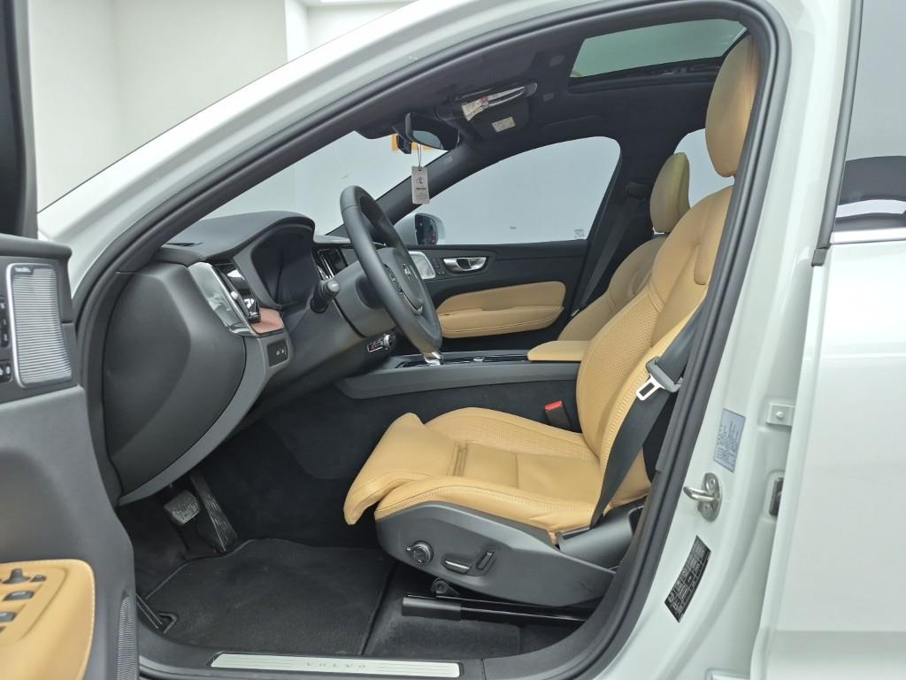 Volvo XC60 - Vista 11