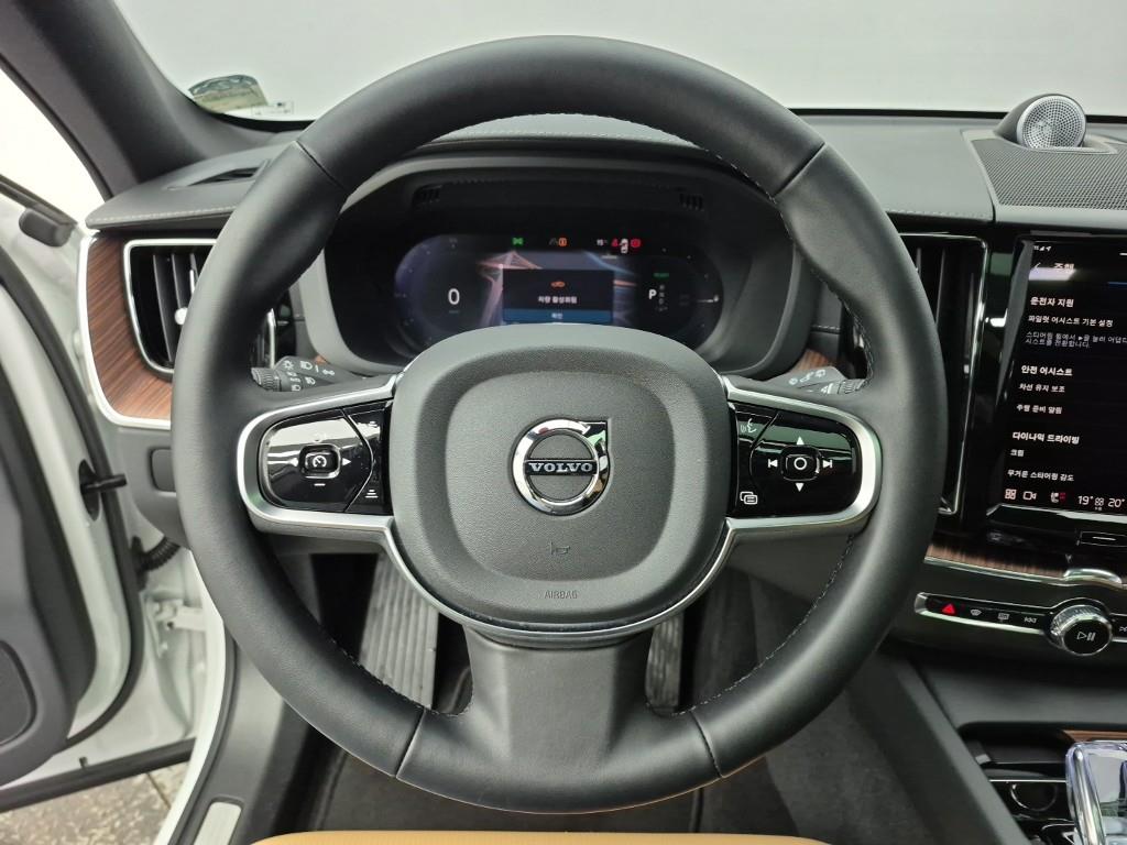 Volvo XC60 - Vista 9