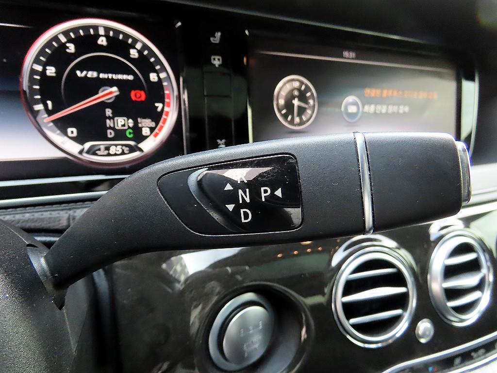 Mercedes Benz S Class - Vista 10