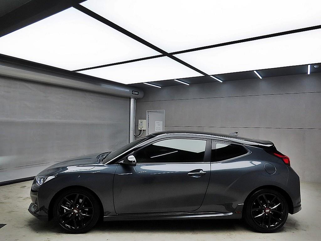 HYUNDAI Veloster - Vista 4
