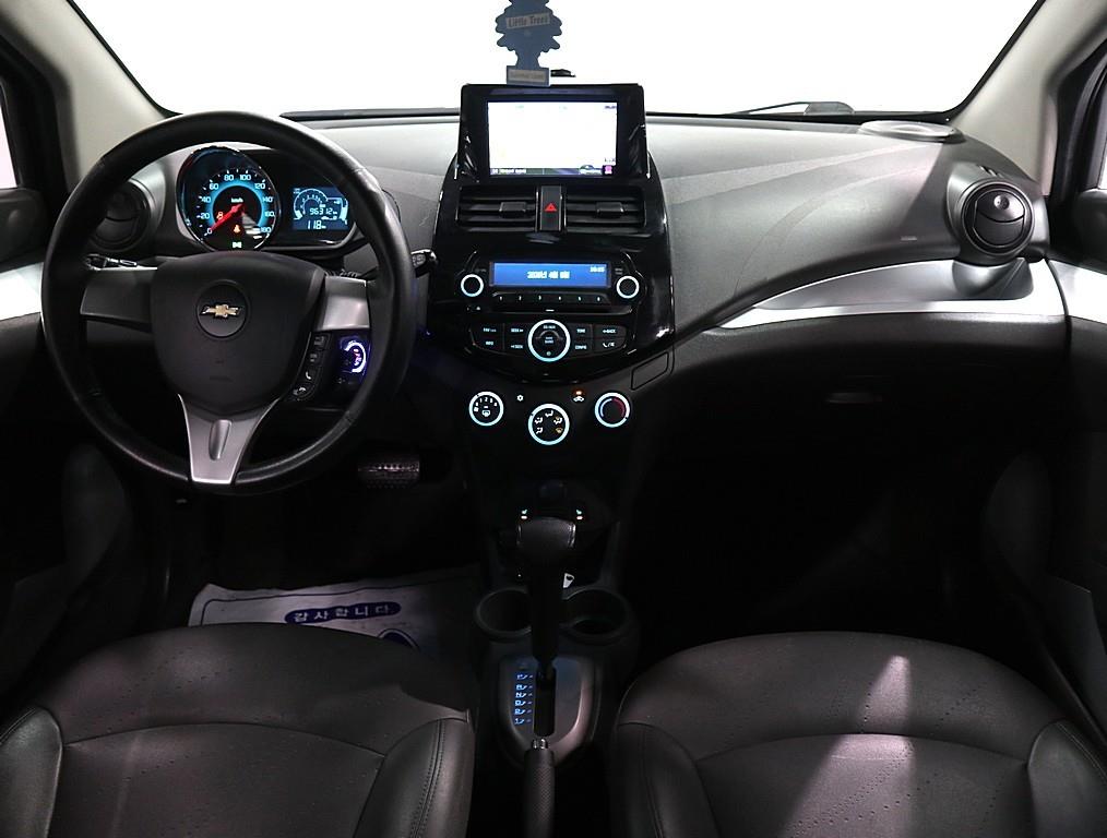 Chevrolet Spark - Vista 5