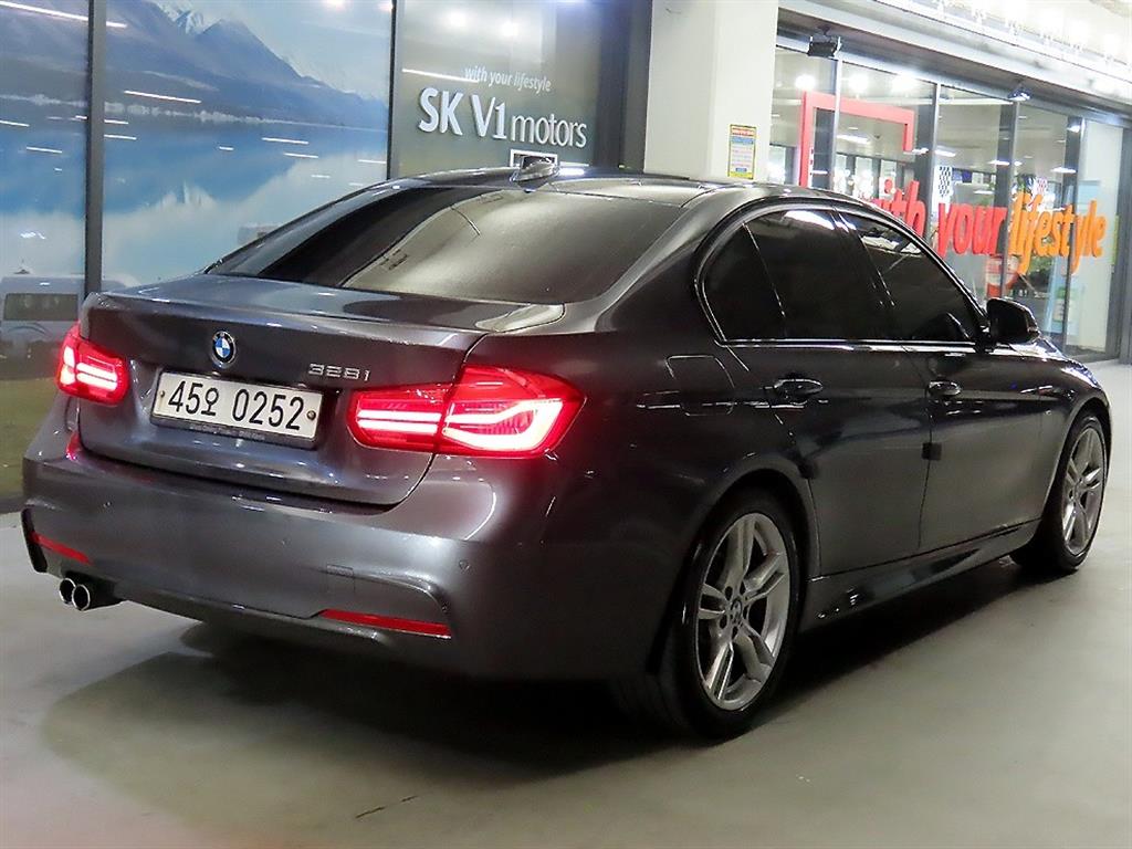 BMW 3 series - Vista 4