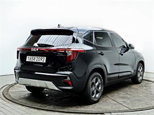 KIA Seltos - Vista 8